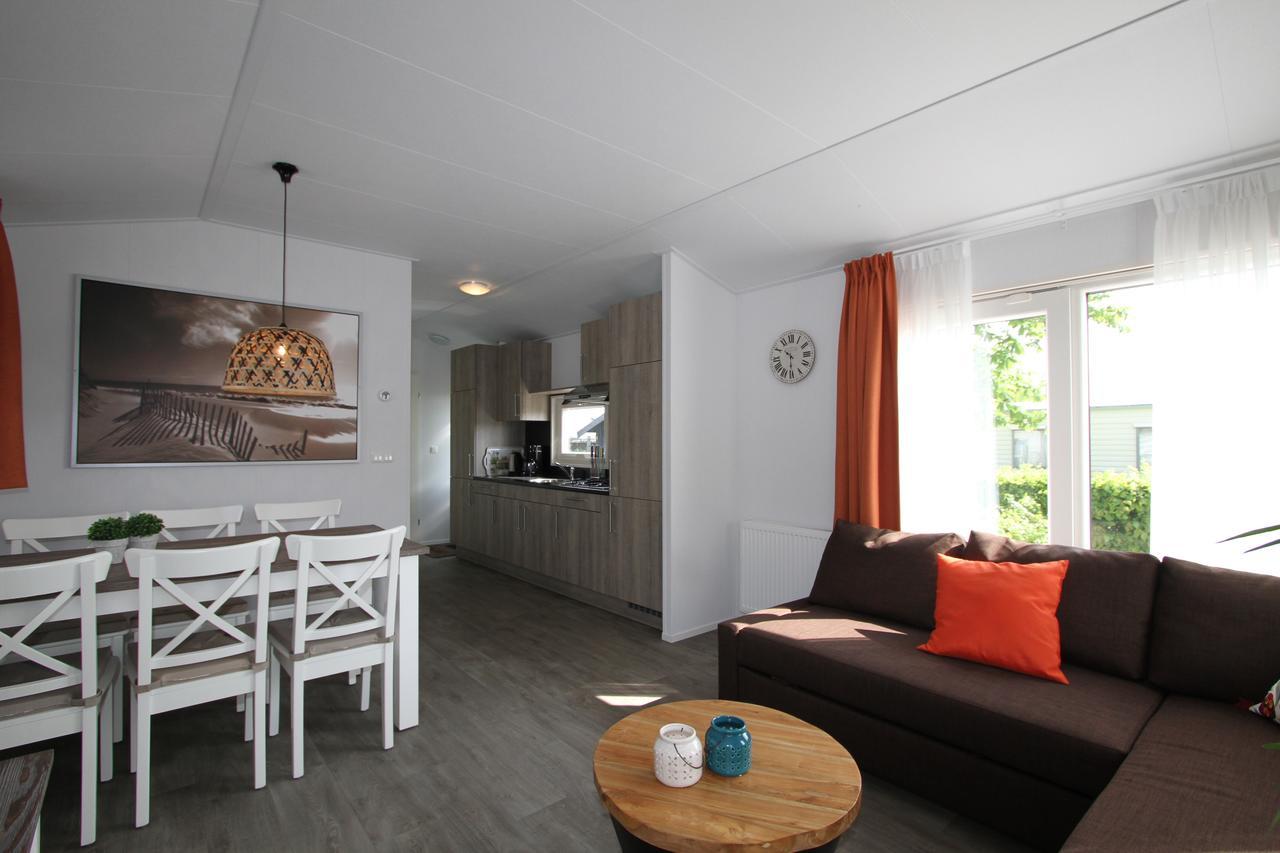 Ijsselmeer-Chalet Nr. 66 Molkwerum Eksteriør billede