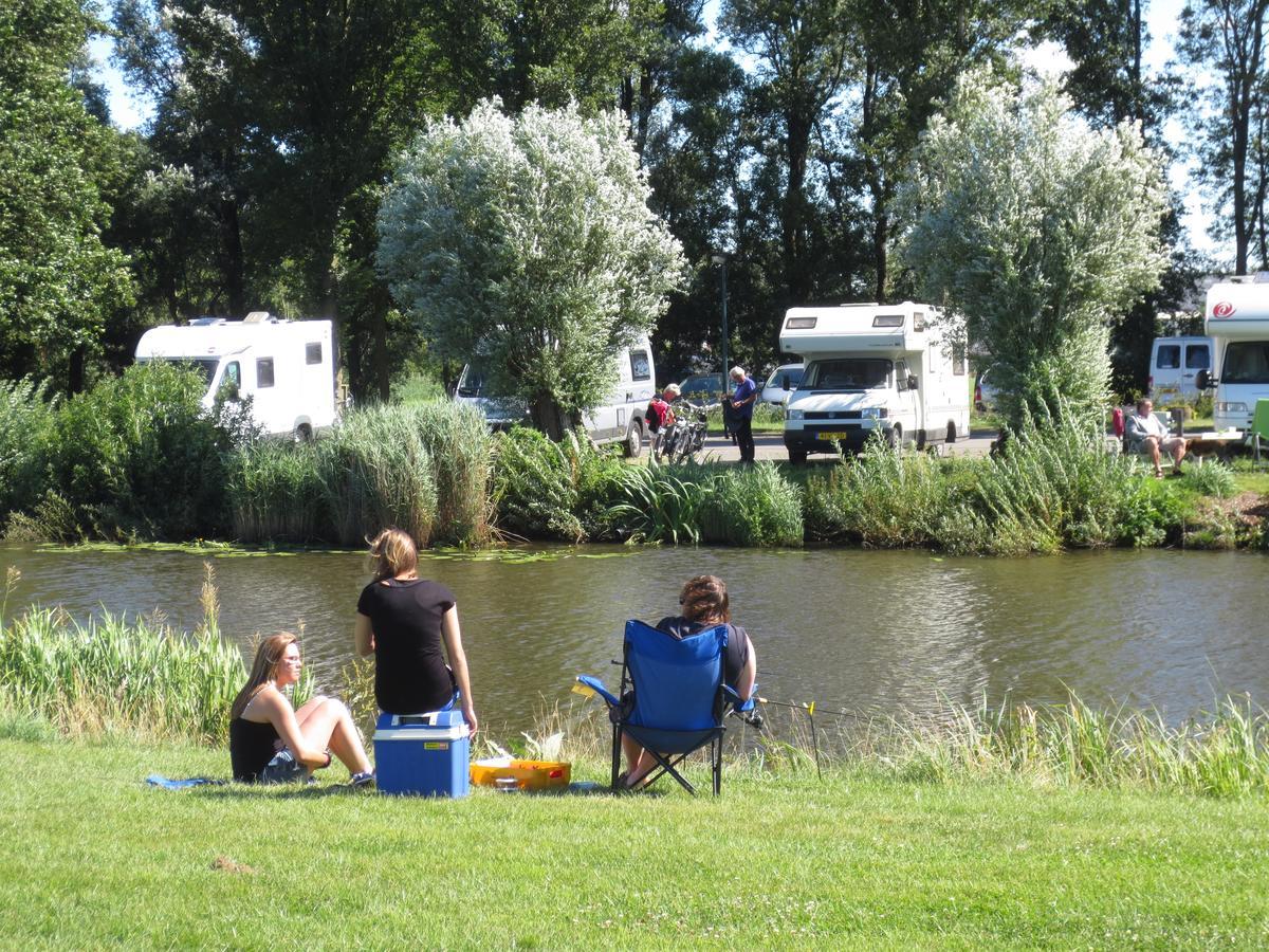 Ijsselmeer-Chalet Nr. 66 Molkwerum Eksteriør billede